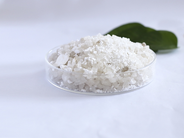 复合型融雪剂（钠钙防锈剂）